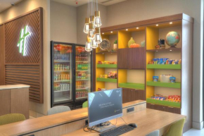 Holiday Inn & Suites Pigeon Forge Convention Center by IHG